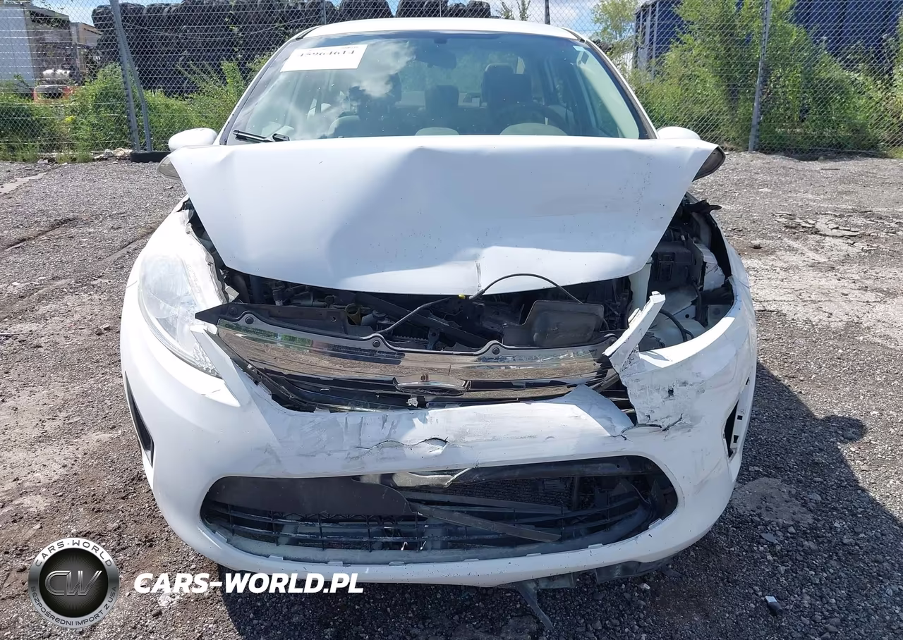 2013 Ford Fiesta S VIN:3FADP4AJ7DM113657 - 6