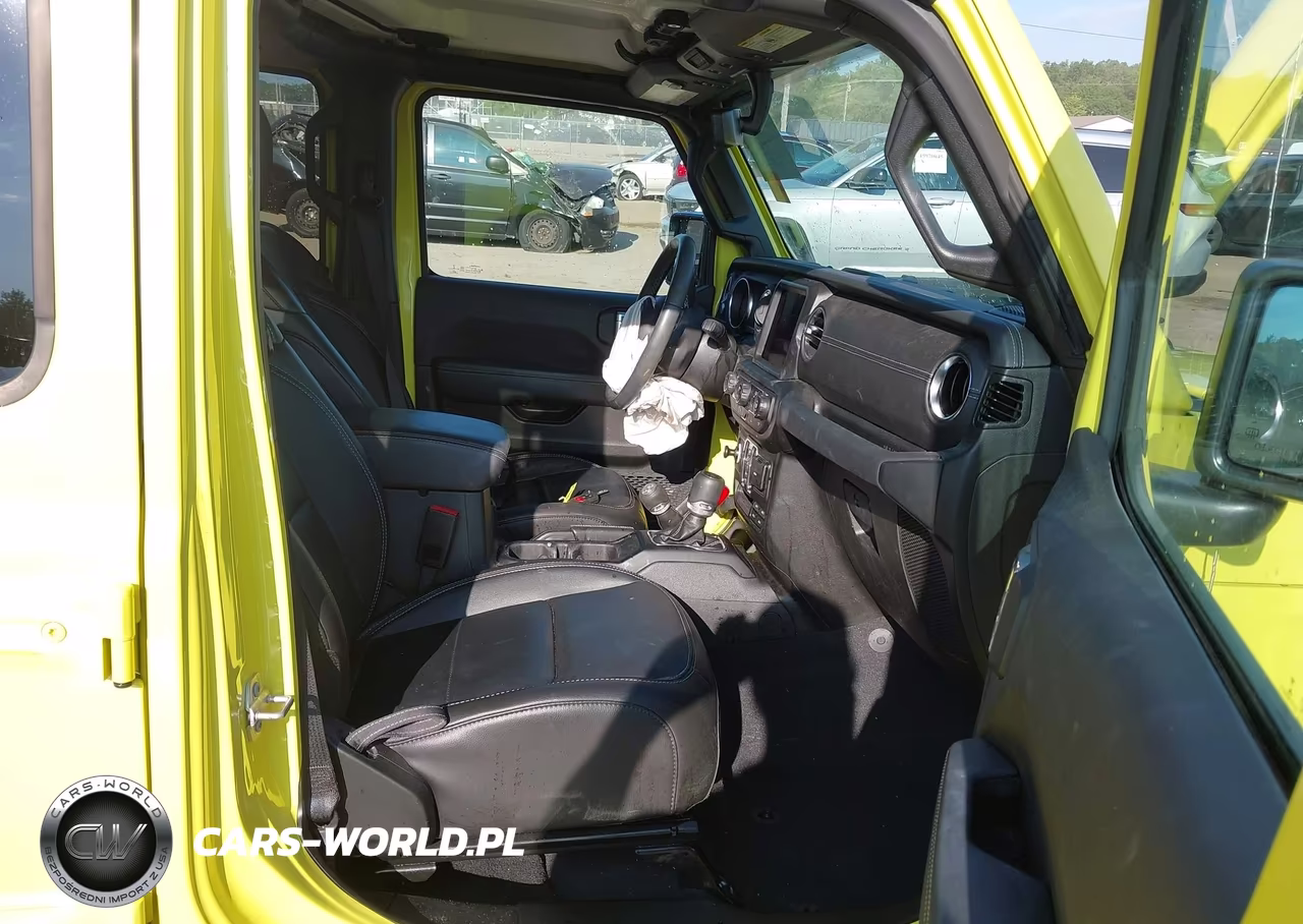 2023 Jeep Wrangler 4Xe Sahara 4X4 VIN:1C4JJXP63PW599245 - 5