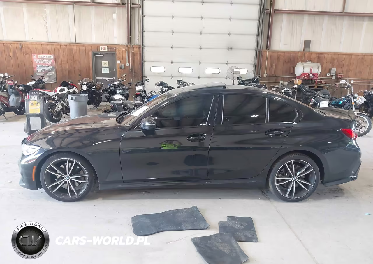 2019 BMW 330I xDrive VIN:WBA5R7C51KAJ81048 - 14