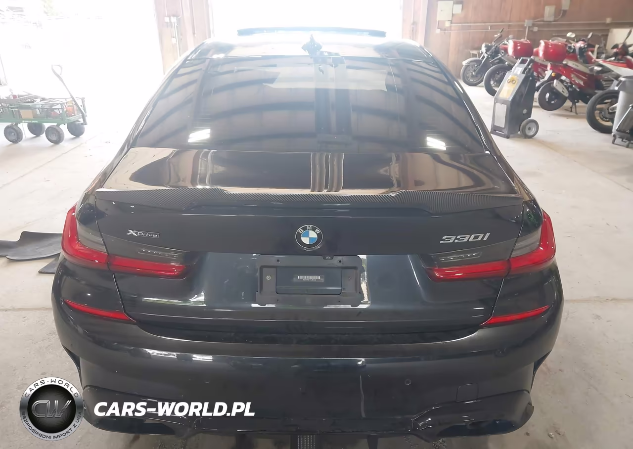 2019 BMW 330I xDrive VIN:WBA5R7C51KAJ81048 - 16