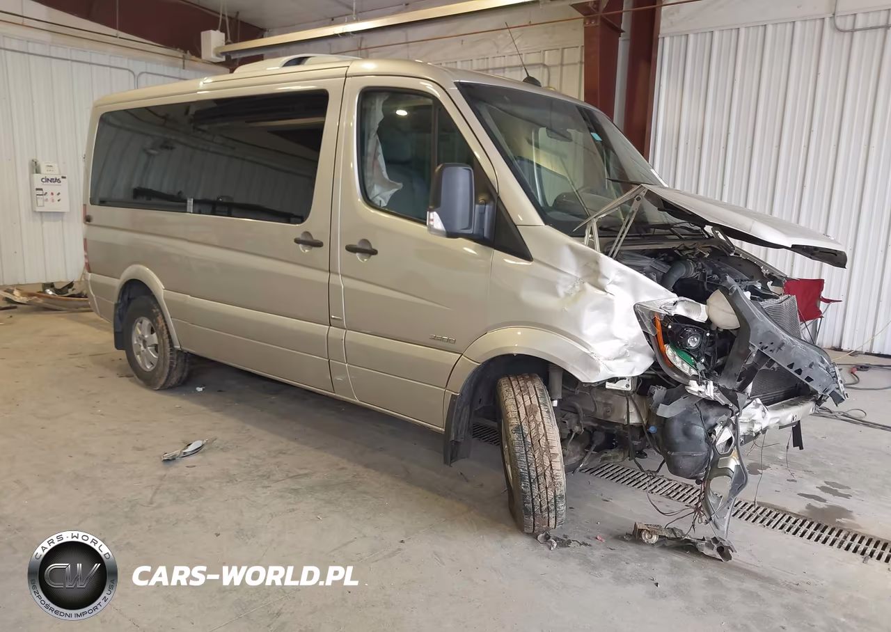 2015 Mercedes-Benz Sprinter 2500 Normal Roof