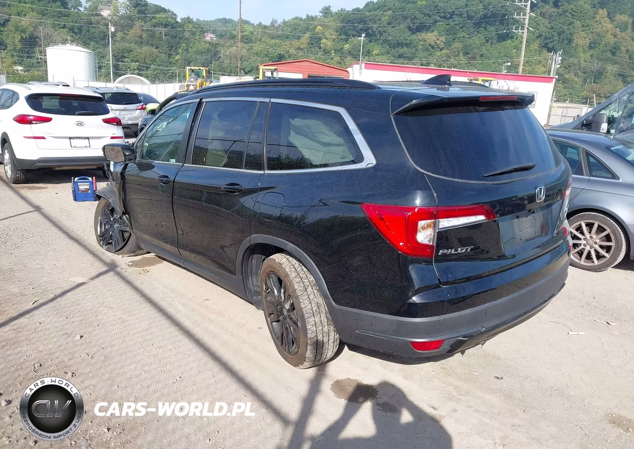 2022 Honda Pilot Awd Special Edition VIN:5FNYF6H26NB025410 - 3