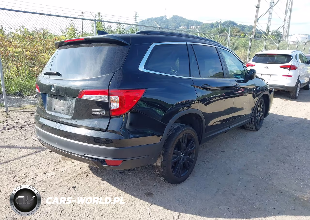 2022 Honda Pilot Awd Special Edition VIN:5FNYF6H26NB025410 - 4