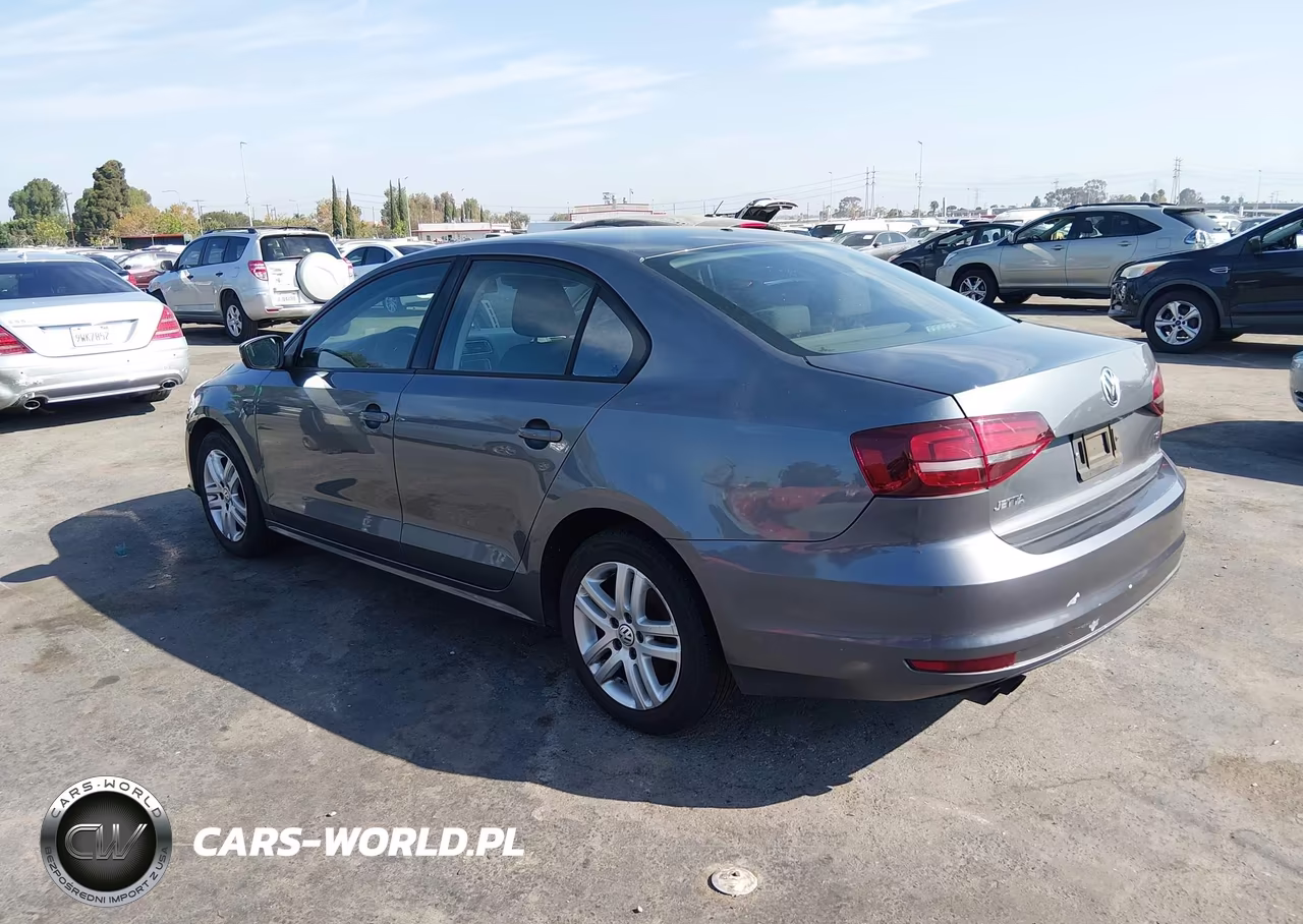 2018 Volkswagen Jetta 1.4T S VIN:3VW2B7AJ3JM243770 - 3