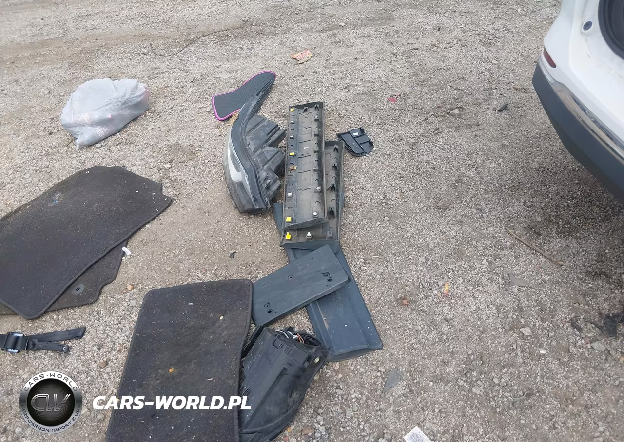 2020 Chevrolet Equinox Awd Lt 1.5L Turbo VIN:2GNAXUEV0L6229132 - 12