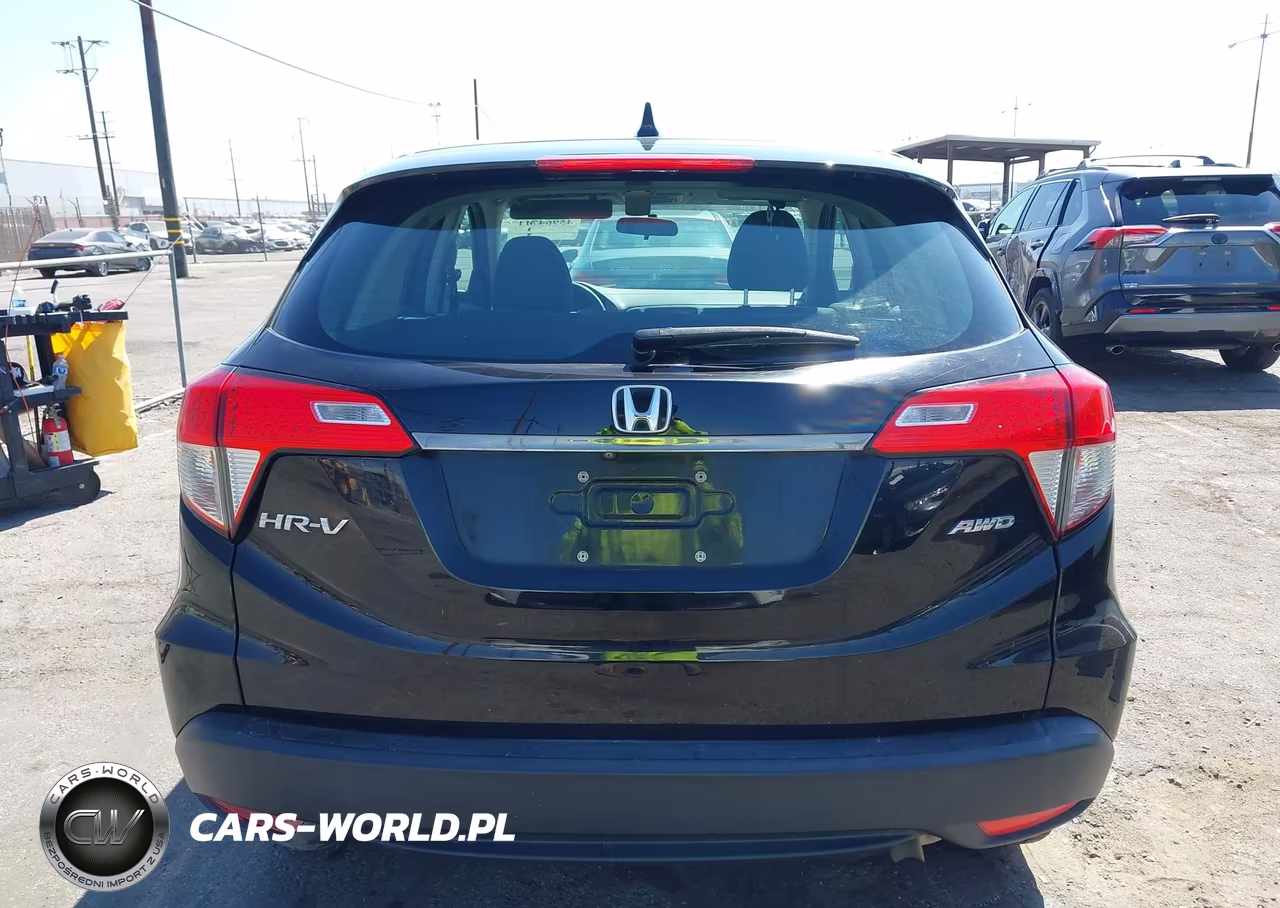 2019 Honda Hr-V Lx VIN:3CZRU6H38KG714562 - 16