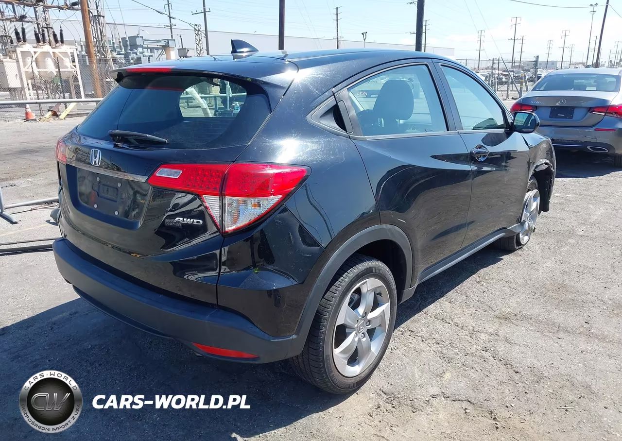 2019 Honda Hr-V Lx VIN:3CZRU6H38KG714562 - 4
