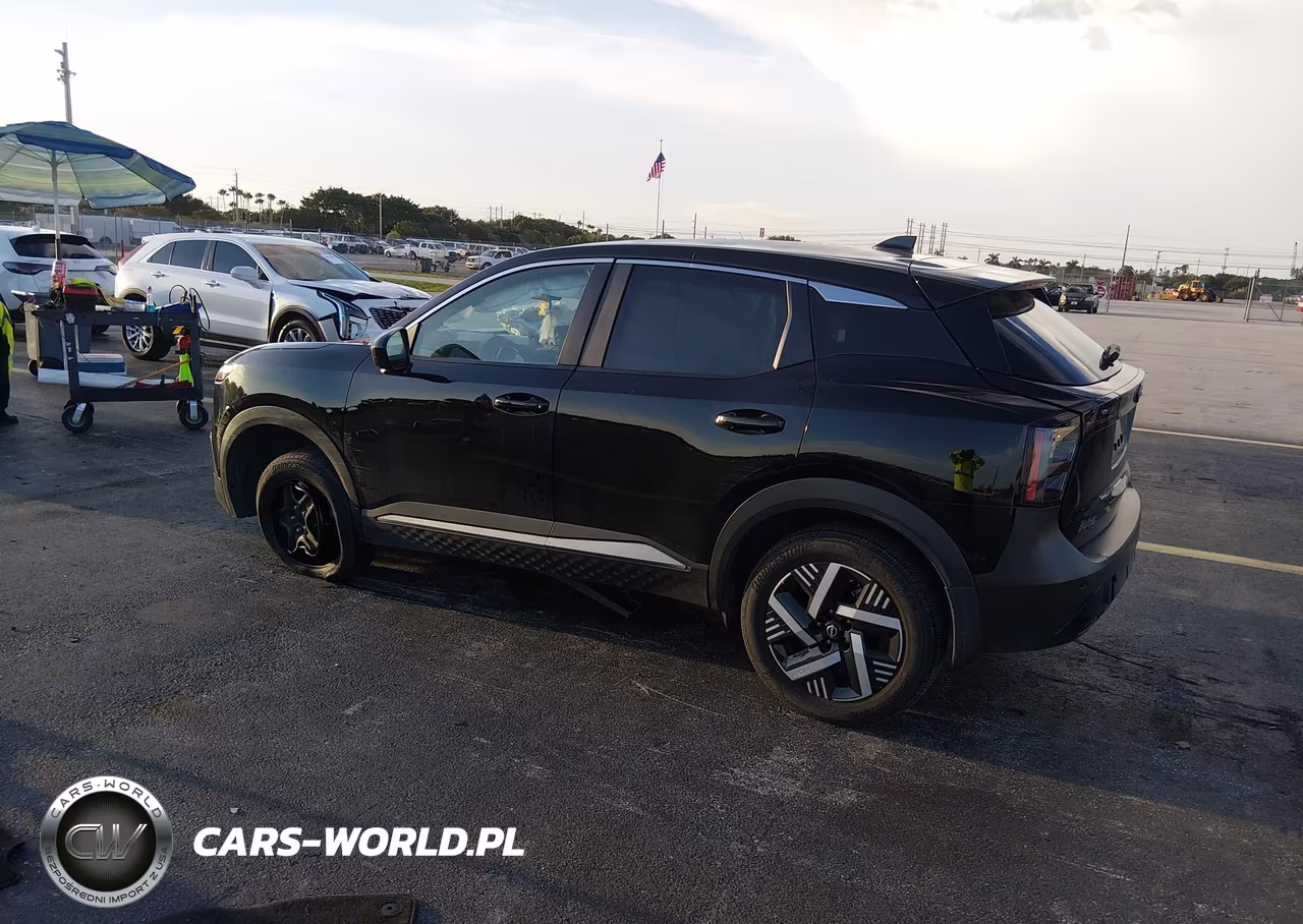 2025 Nissan Kicks Sv Fwd VIN:3N8AP6CA2SL327162 - 3