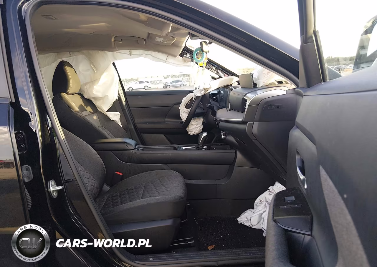 2025 Nissan Kicks Sv Fwd VIN:3N8AP6CA2SL327162 - 5