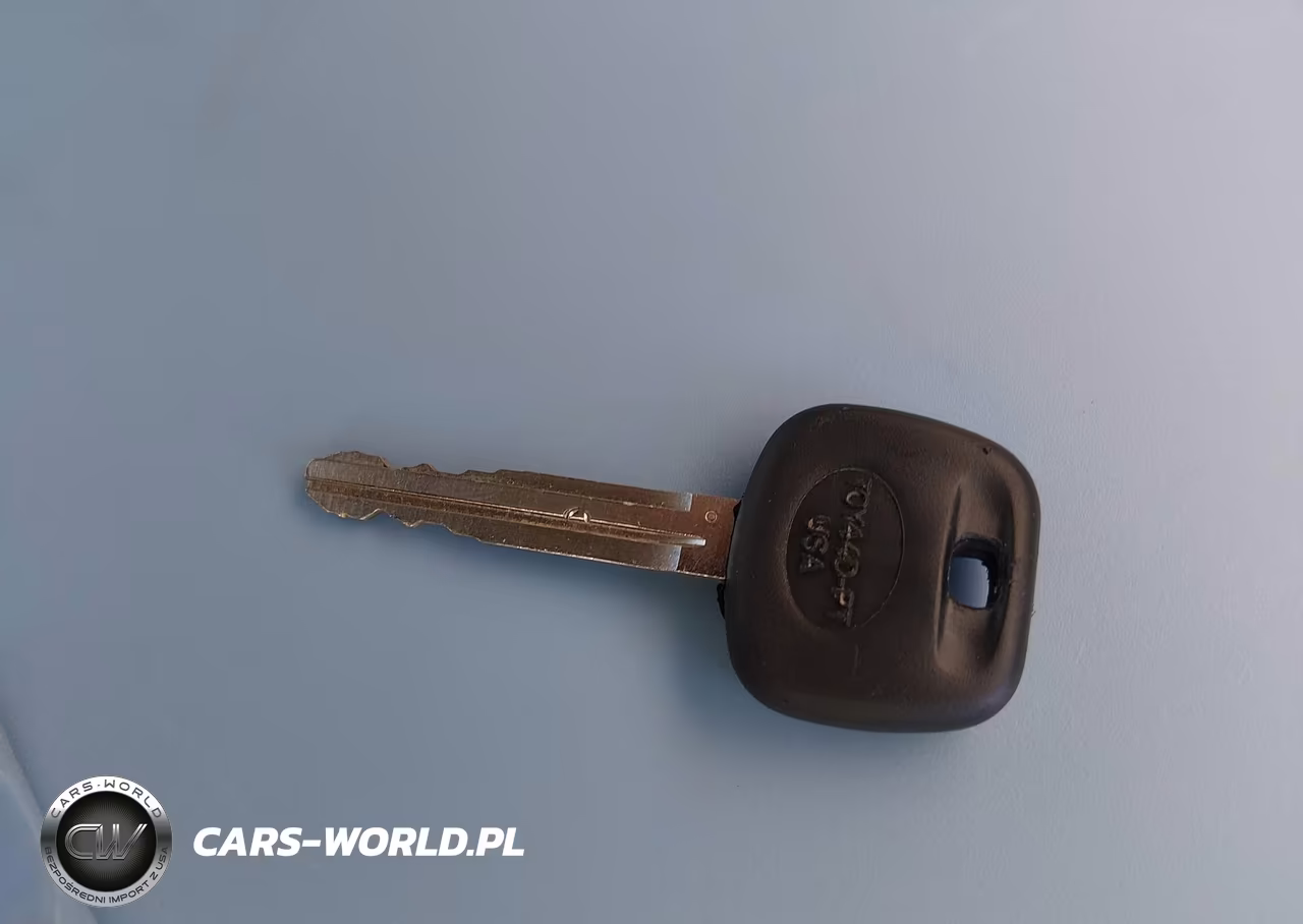 2010 Toyota Camry Le VIN:4T1BF3EK8AU013359 - 11