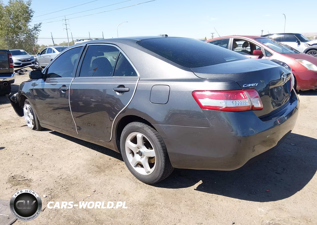 2010 Toyota Camry Le VIN:4T1BF3EK8AU013359 - 3