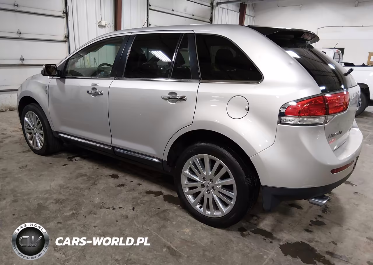 2011 Lincoln Mkx VIN:2LMDJ8JK1BBJ27516 - 3