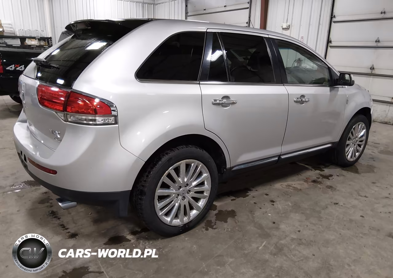 2011 Lincoln Mkx VIN:2LMDJ8JK1BBJ27516 - 4