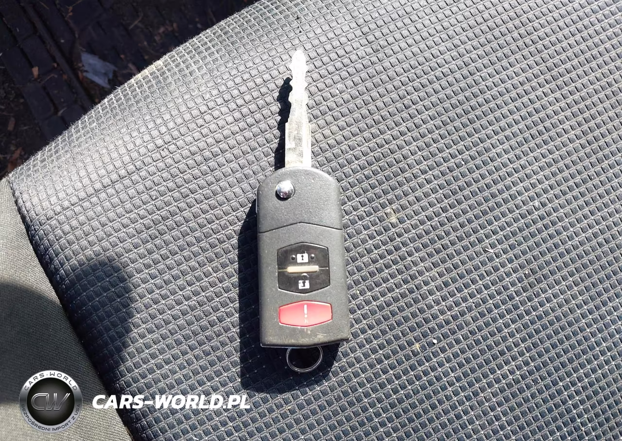 2010 Mazda Mazda5 Sport VIN:JM1CR2WL5A0388098 - 11