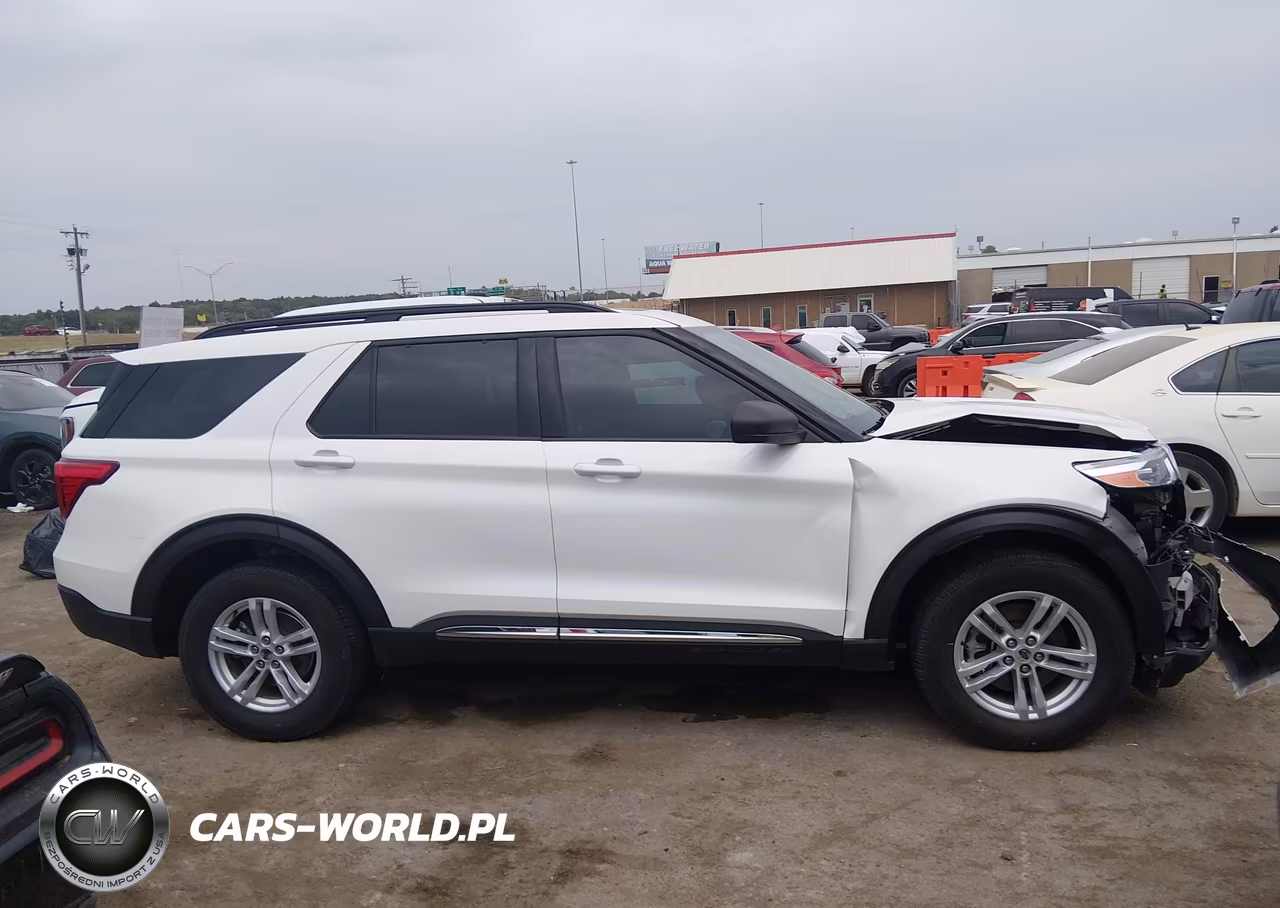 2022 Ford Explorer Xlt VIN:1FMSK8DH6NGA37940 - 13