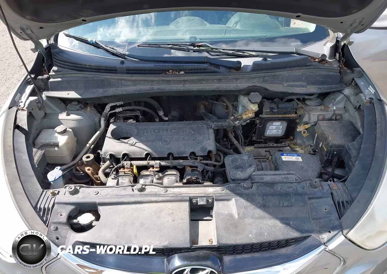 2011 Hyundai Tucson Limited VIN:KM8JUCAC5BU170705 - 10