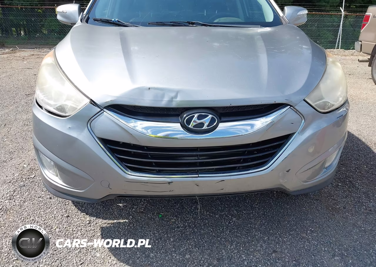 2011 Hyundai Tucson Limited VIN:KM8JUCAC5BU170705 - 6