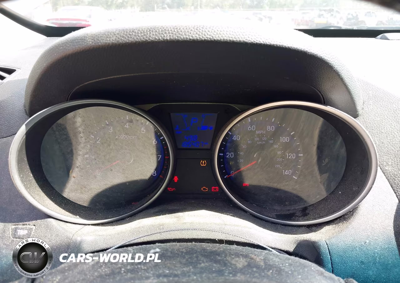 2011 Hyundai Tucson Limited VIN:KM8JUCAC5BU170705 - 7