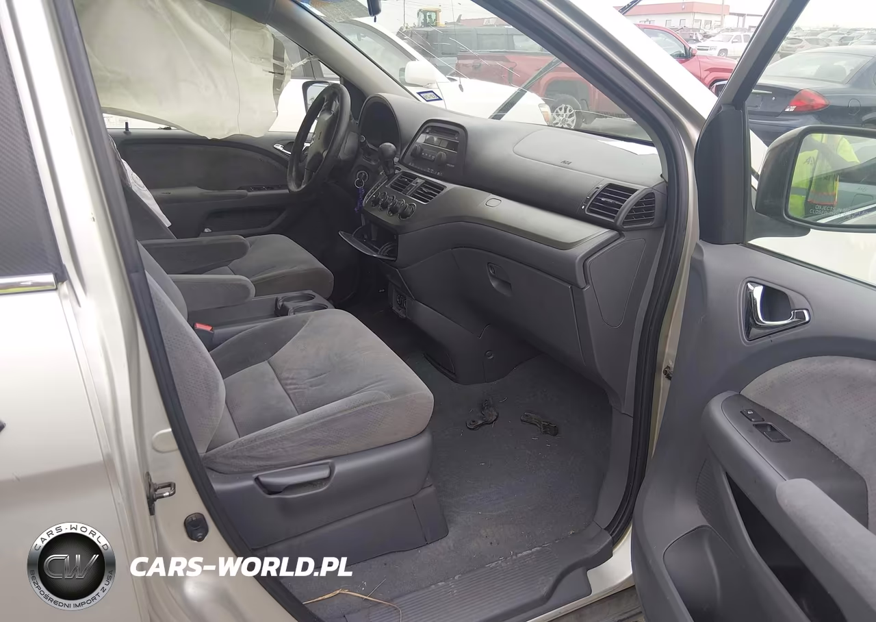 2005 Honda Odyssey Lx VIN:5FNRL38295B125108 - 5