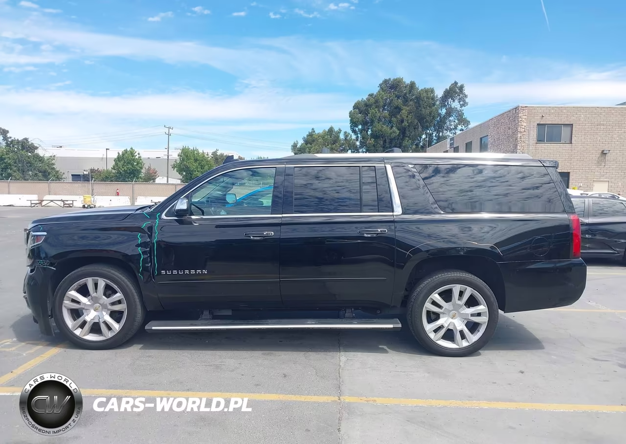 2018 Chevrolet Suburban Premier VIN:1GNSKJKC3JR262552 - 14