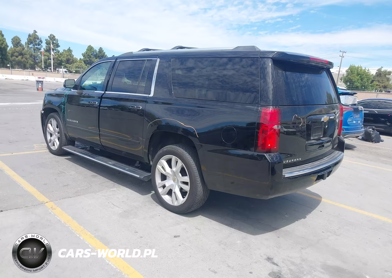 2018 Chevrolet Suburban Premier VIN:1GNSKJKC3JR262552 - 3