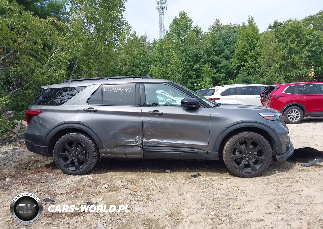 2023 Ford Explorer St-Line VIN:1FMSK8KH4PGA24495 - 13