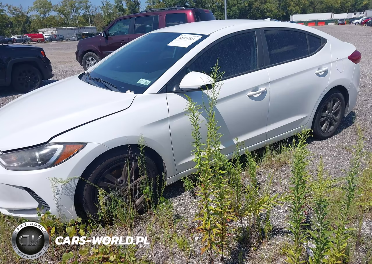 2018 Hyundai Elantra Sel VIN:5NPD84LFXJH303745 - 2