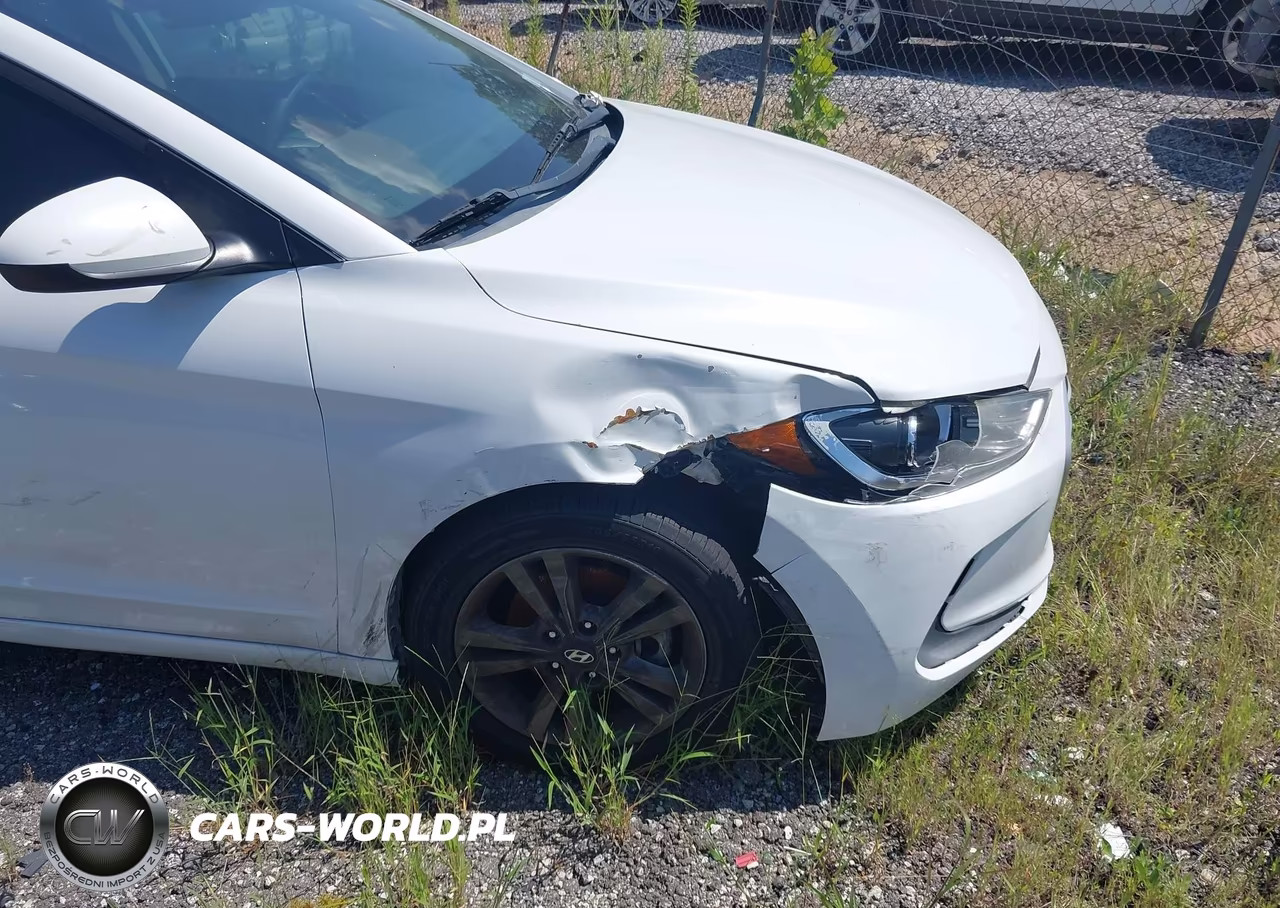 2018 Hyundai Elantra Sel VIN:5NPD84LFXJH303745 - 6