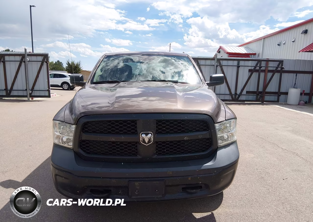 2018 Ram 1500 Tradesman 4X4 5'7 Box VIN:1C6RR7KG1JS274515 - 17