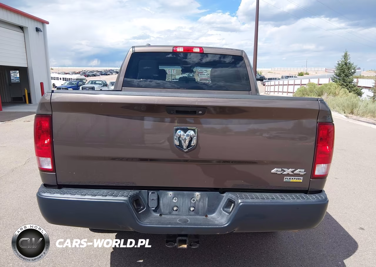 2018 Ram 1500 Tradesman 4X4 5'7 Box VIN:1C6RR7KG1JS274515 - 21