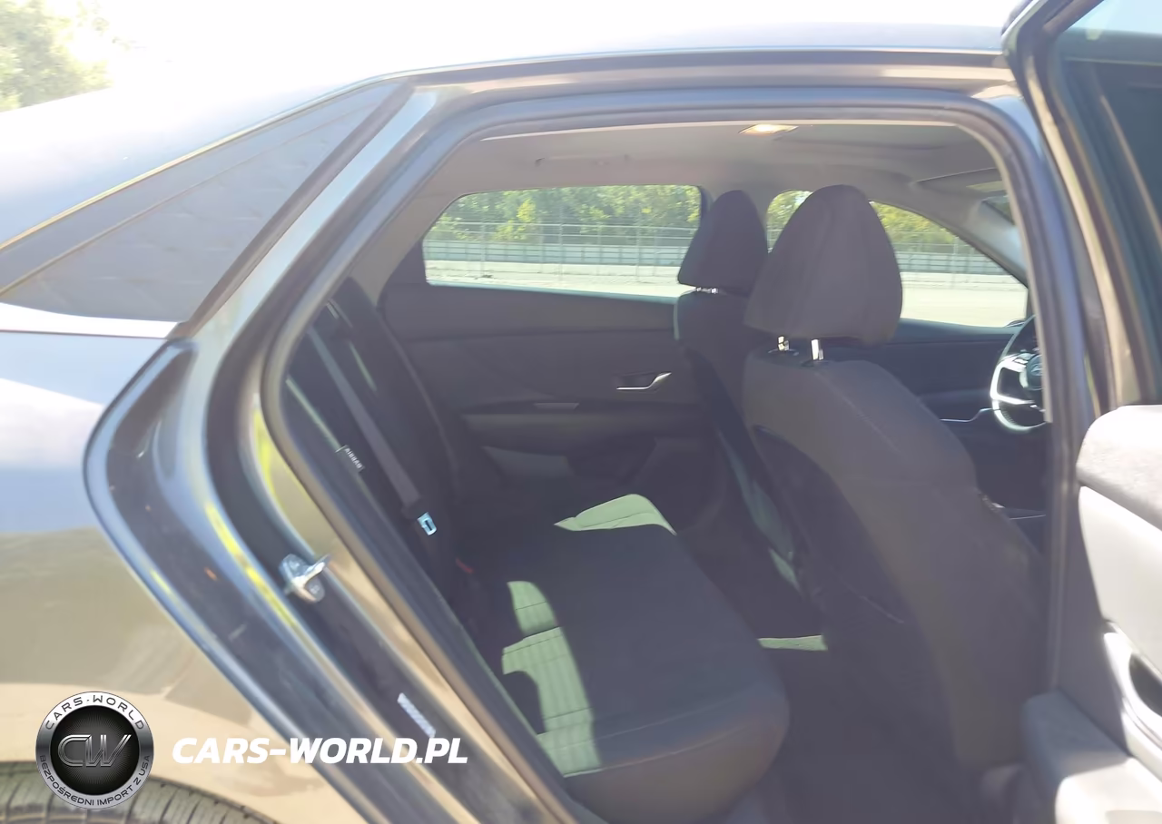2024 Hyundai Elantra Sel VIN:KMHLS4DG2RU651931 - 8
