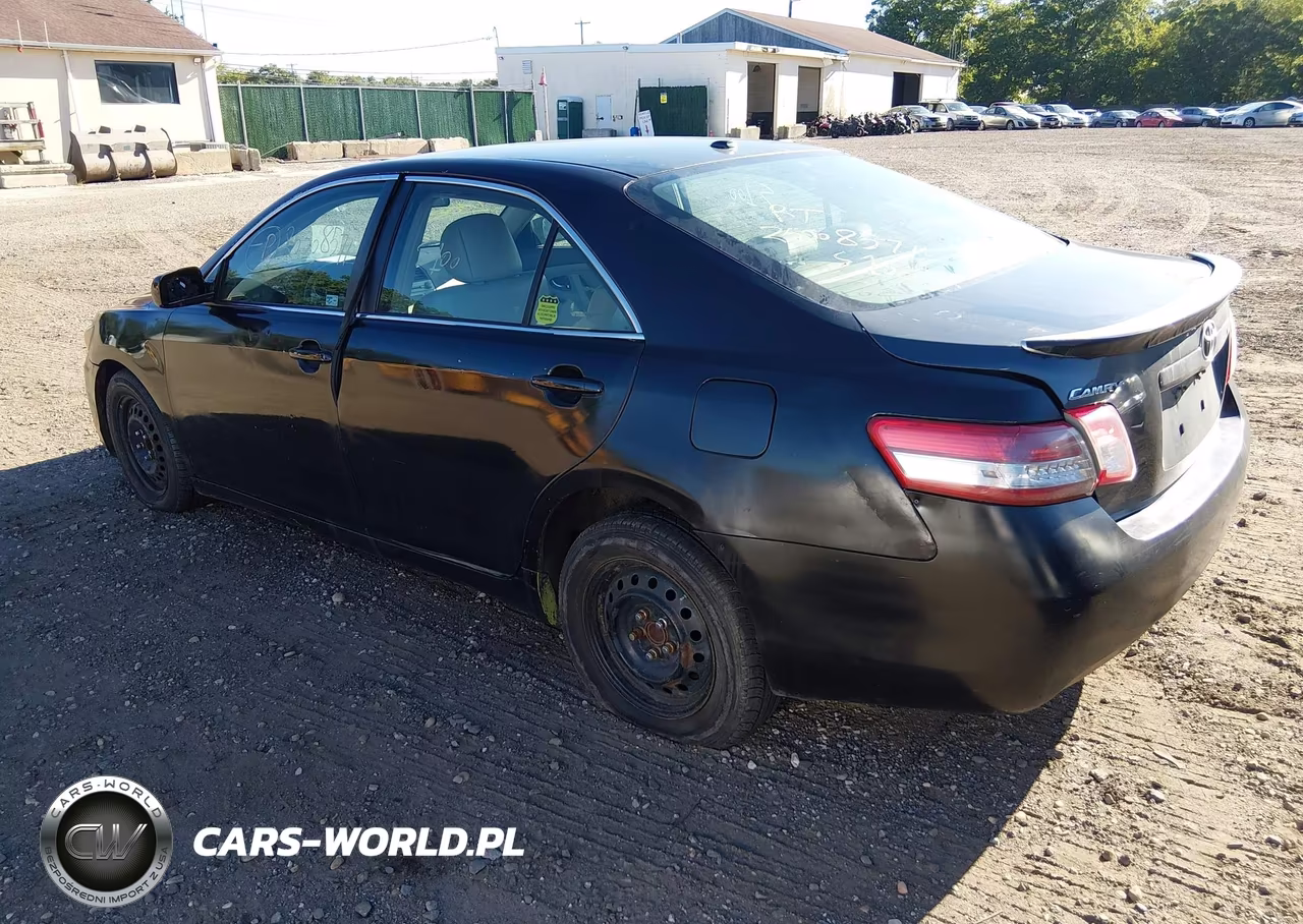 2010 Toyota Camry Le VIN:4T1BF3EK3AU507418 - 3