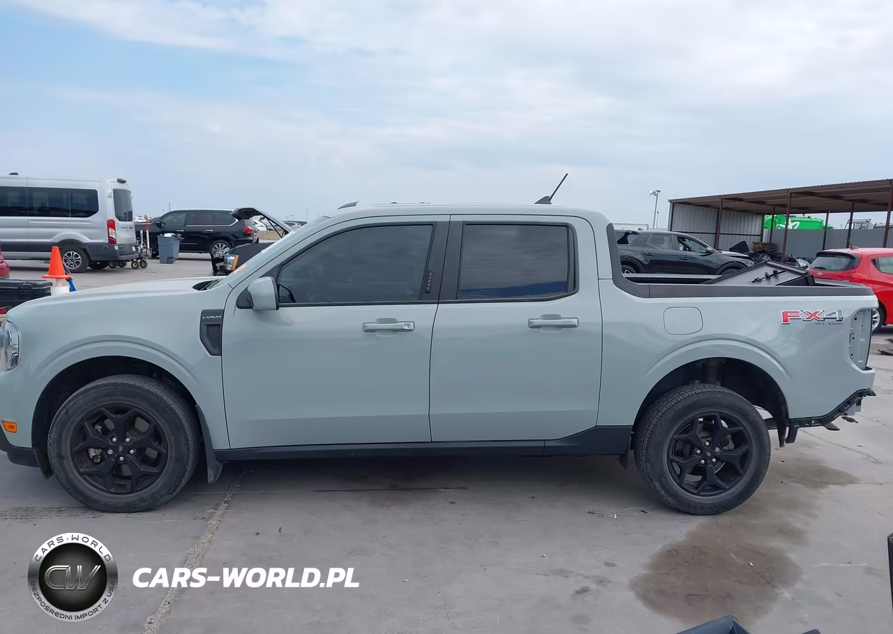 2023 Ford Maverick Lariat VIN:3FTTW8F9XPRA65786 - 15