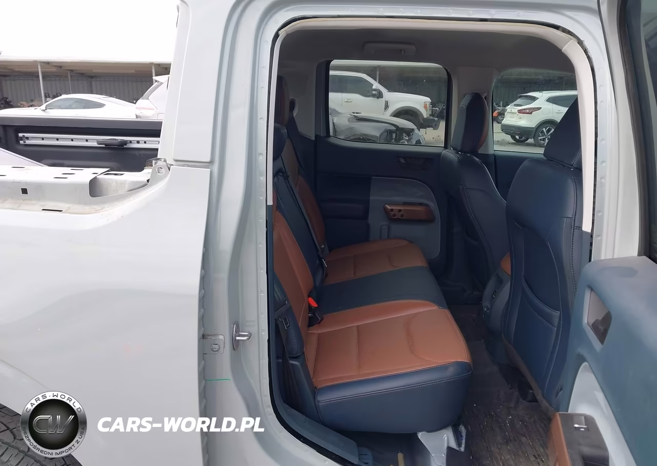 2023 Ford Maverick Lariat VIN:3FTTW8F9XPRA65786 - 8