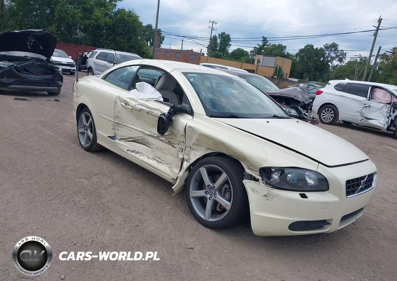 2010 Volvo C70 T5