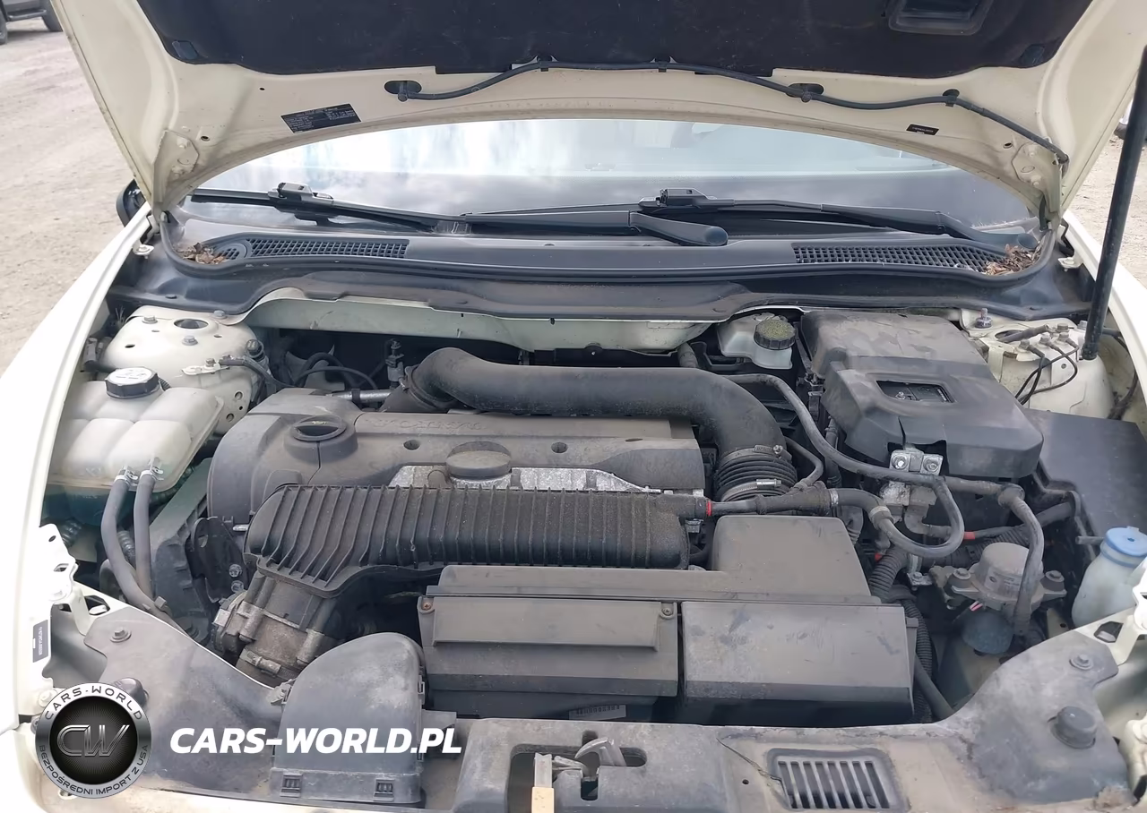2010 Volvo C70 T5 VIN:YV1672MC5AJ092928 - 10