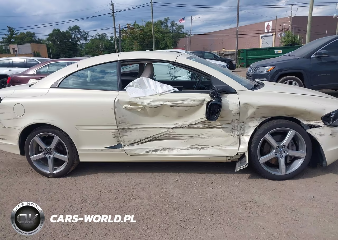 2010 Volvo C70 T5 VIN:YV1672MC5AJ092928 - 6