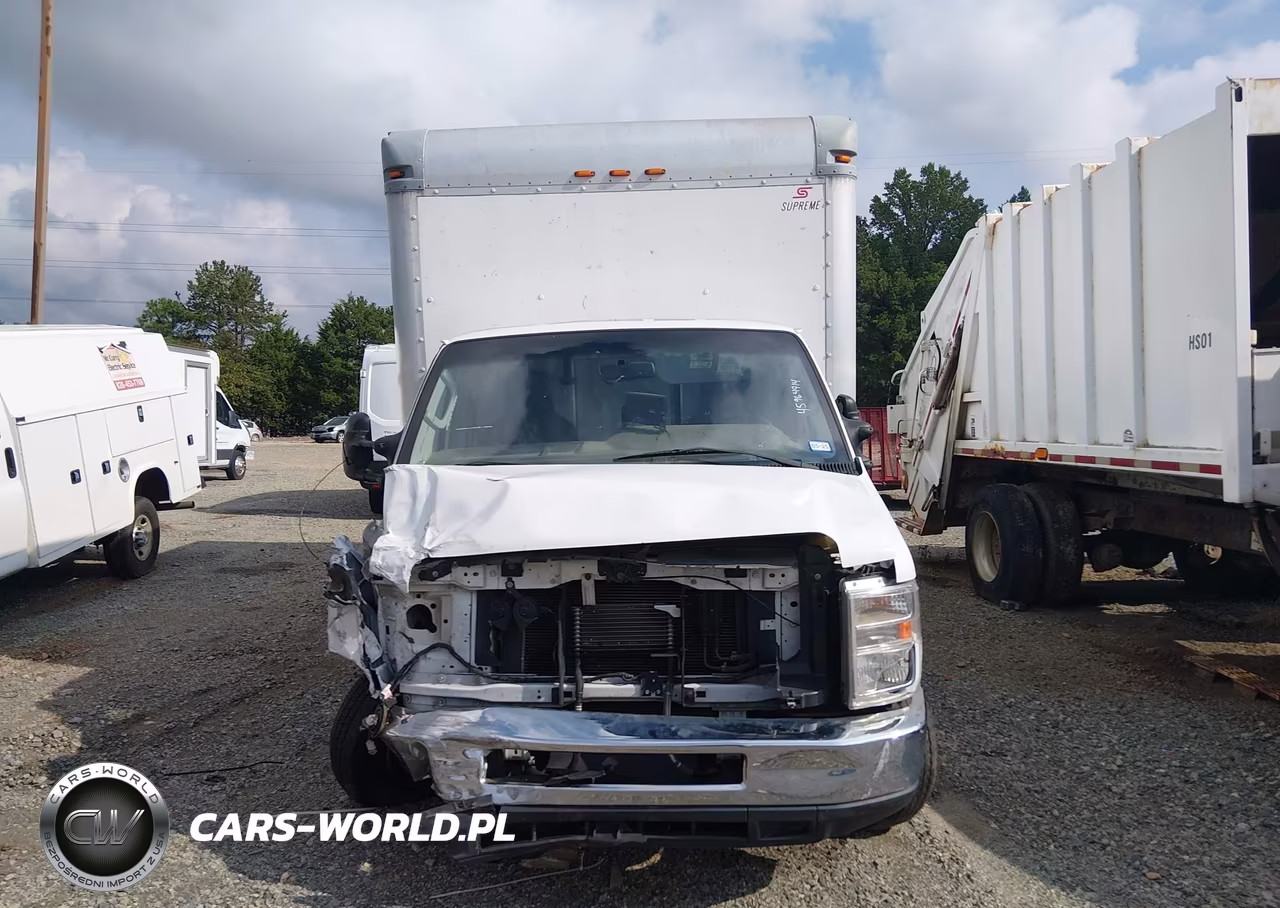 2018 Ford E-450 Cutaway VIN:1FDXE4FS5JDC09594 - 13