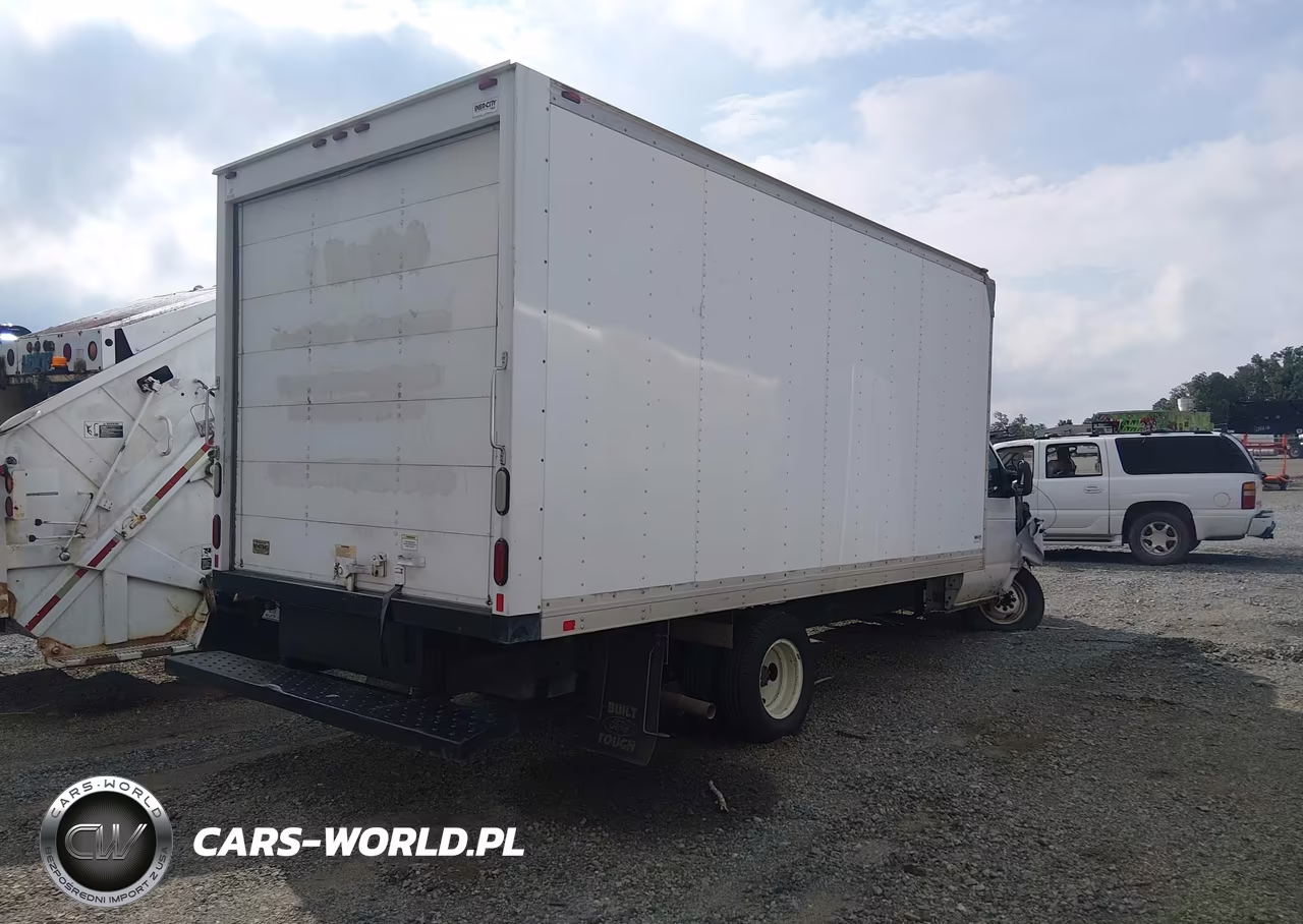 2018 Ford E-450 Cutaway VIN:1FDXE4FS5JDC09594 - 4