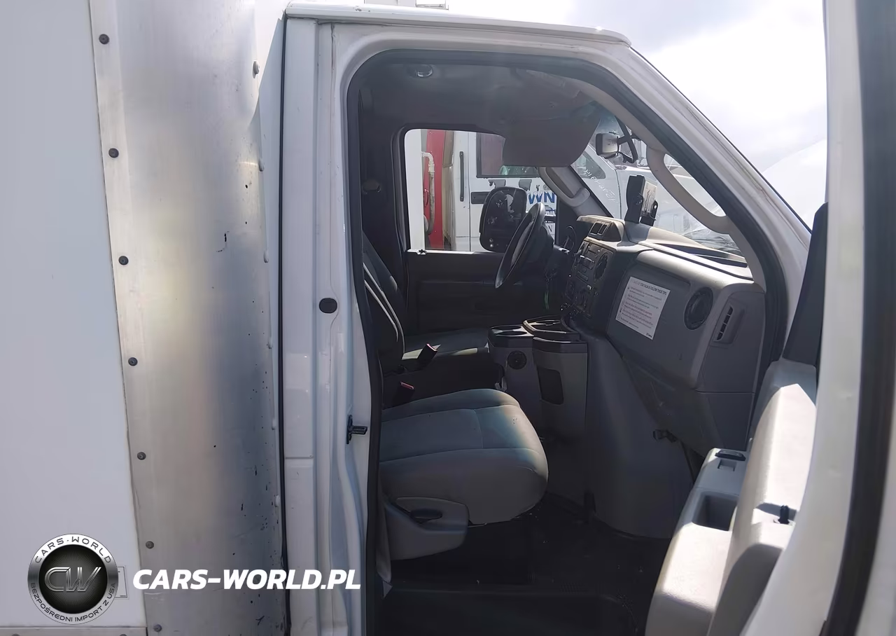 2018 Ford E-450 Cutaway VIN:1FDXE4FS5JDC09594 - 7