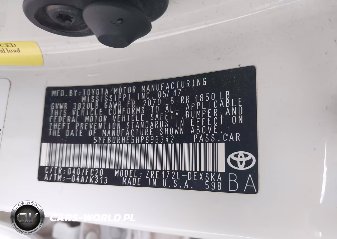 2017 Toyota Corolla Se VIN:5YFBURHE5HP696342 - 9