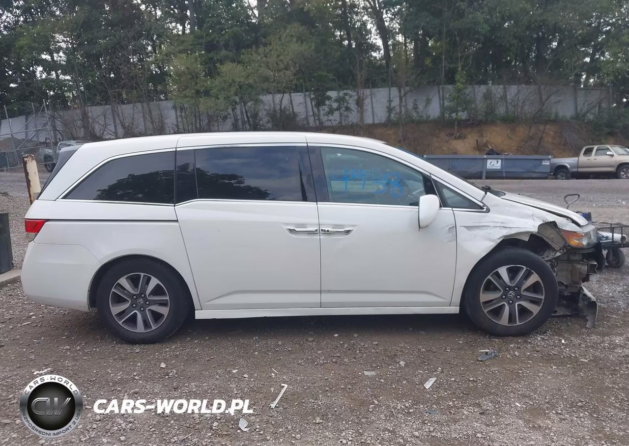 2014 Honda Odyssey Touring-Touring Elite VIN:5FNRL5H97EB120949 - 13