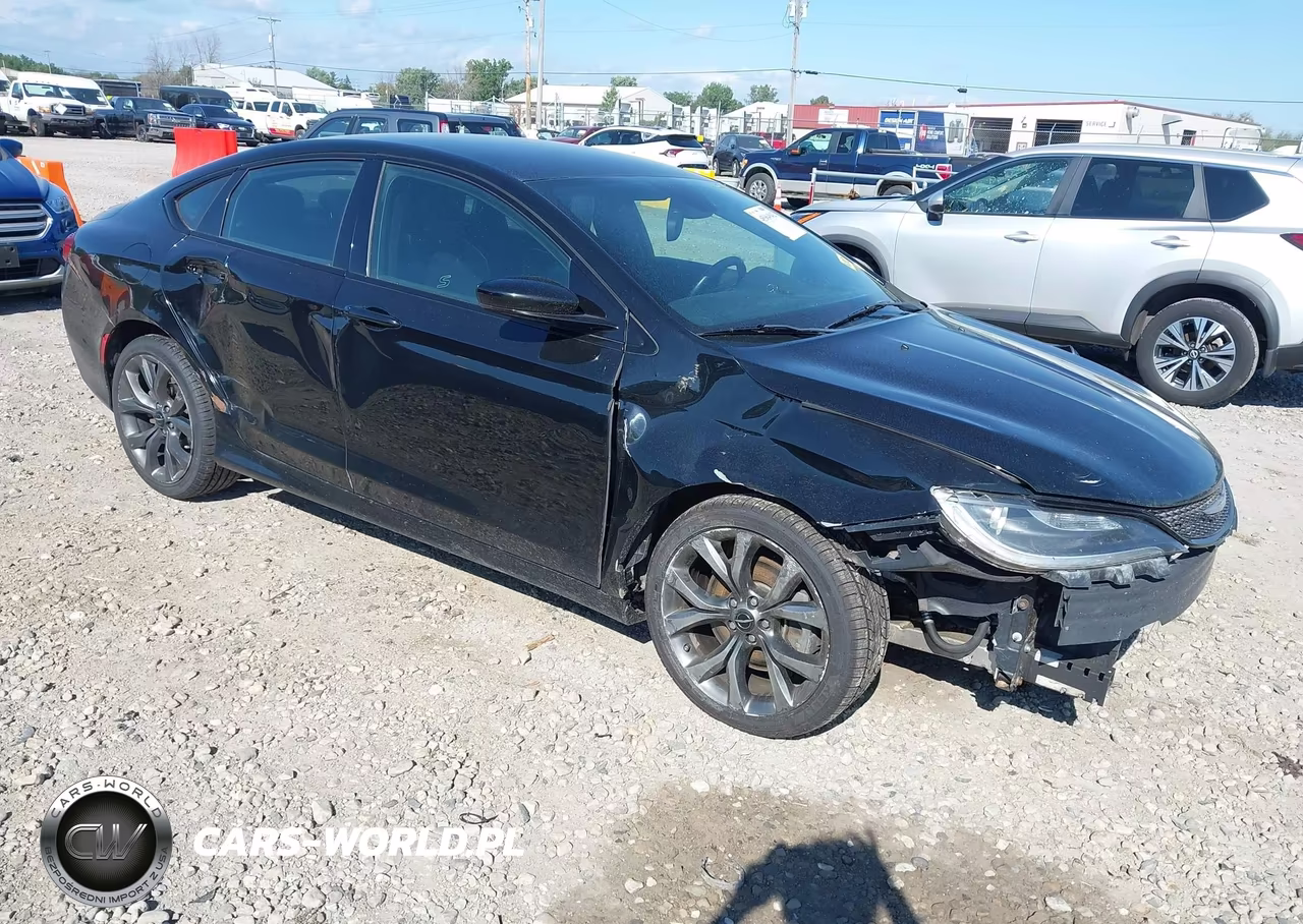 2015 Chrysler 200 S