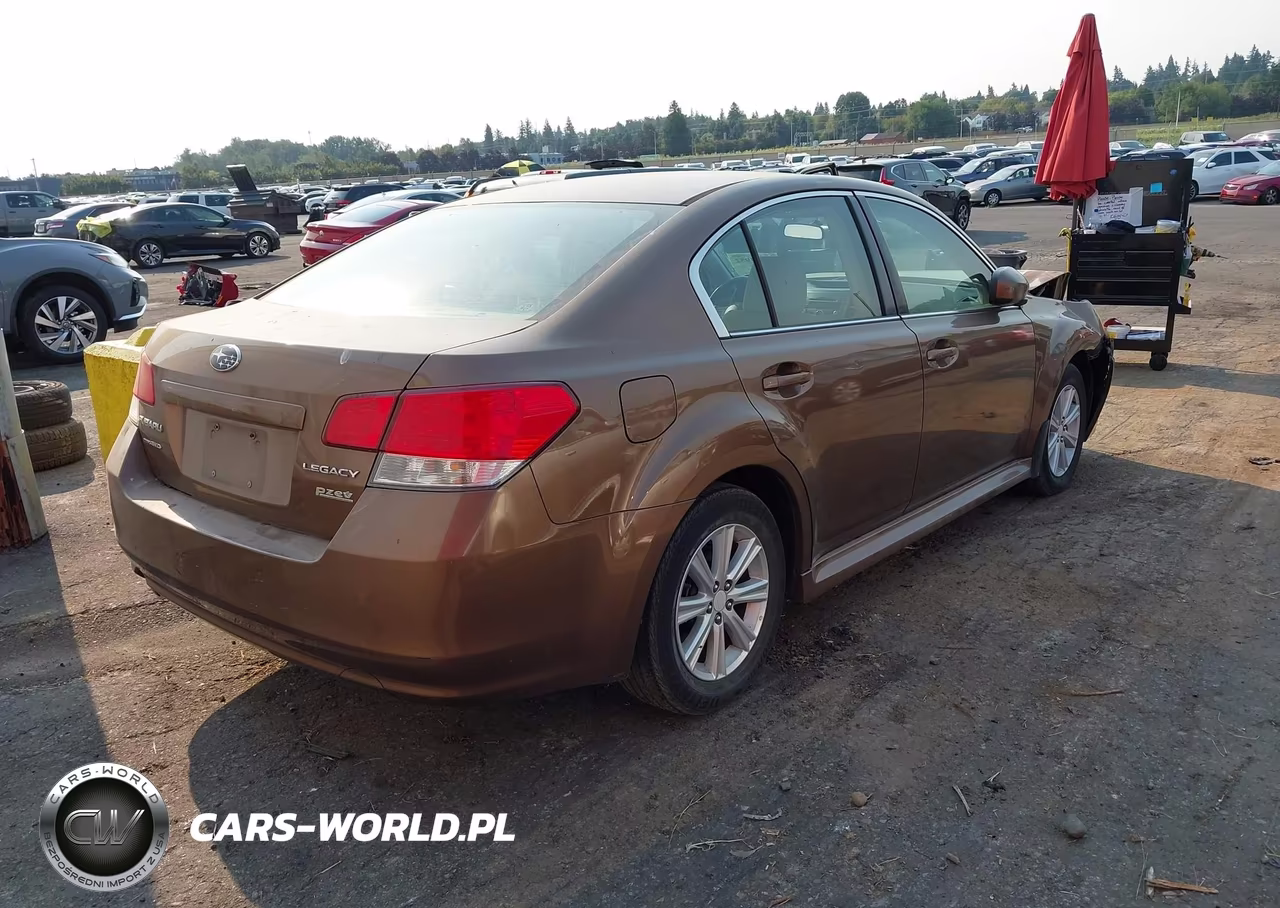 2011 Subaru Legacy 2.5I Premium VIN:4S3BMBC61B3252916 - 4