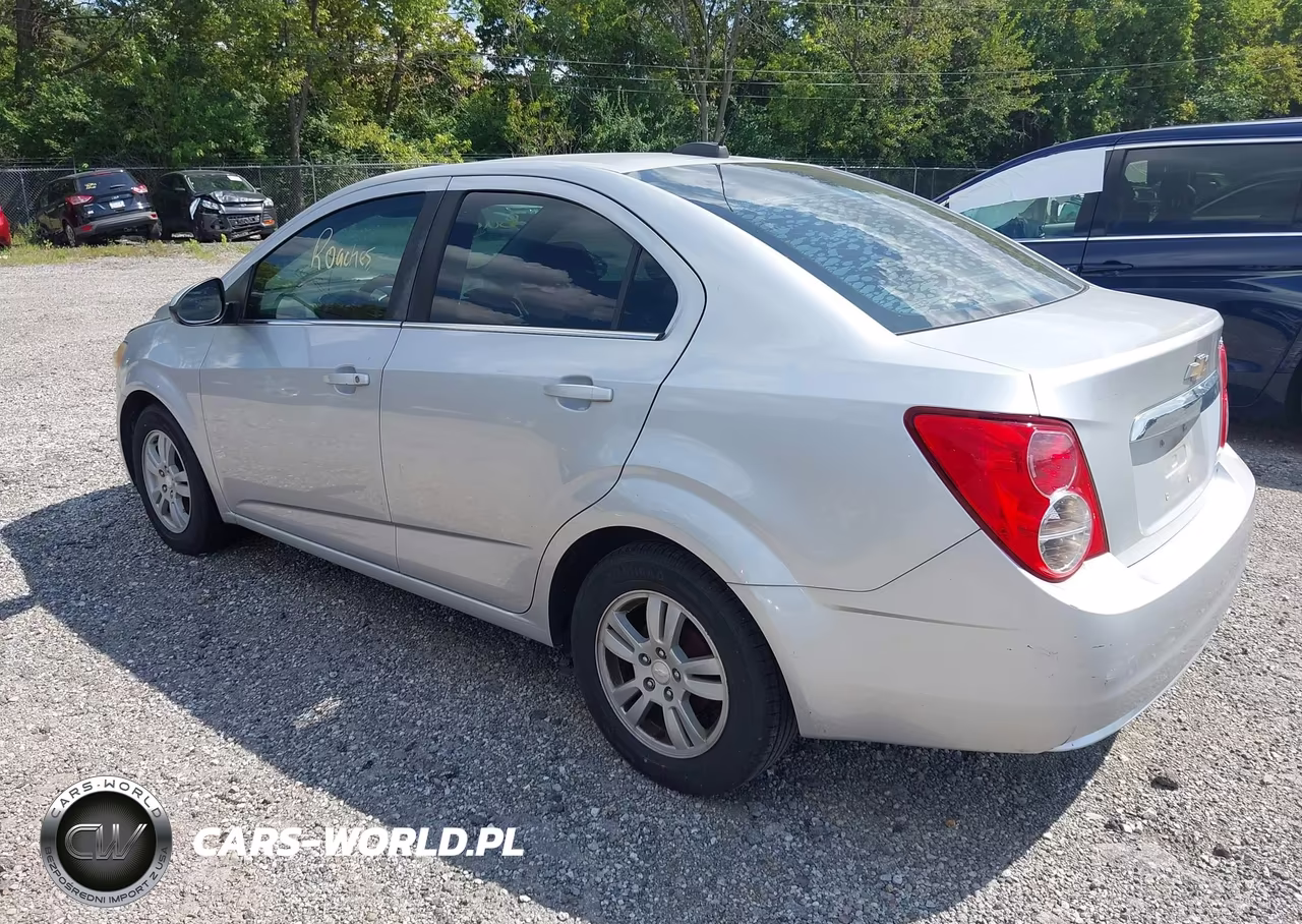 2015 Chevrolet Sonic Lt Auto VIN:1G1JC5SH3F4153459 - 3