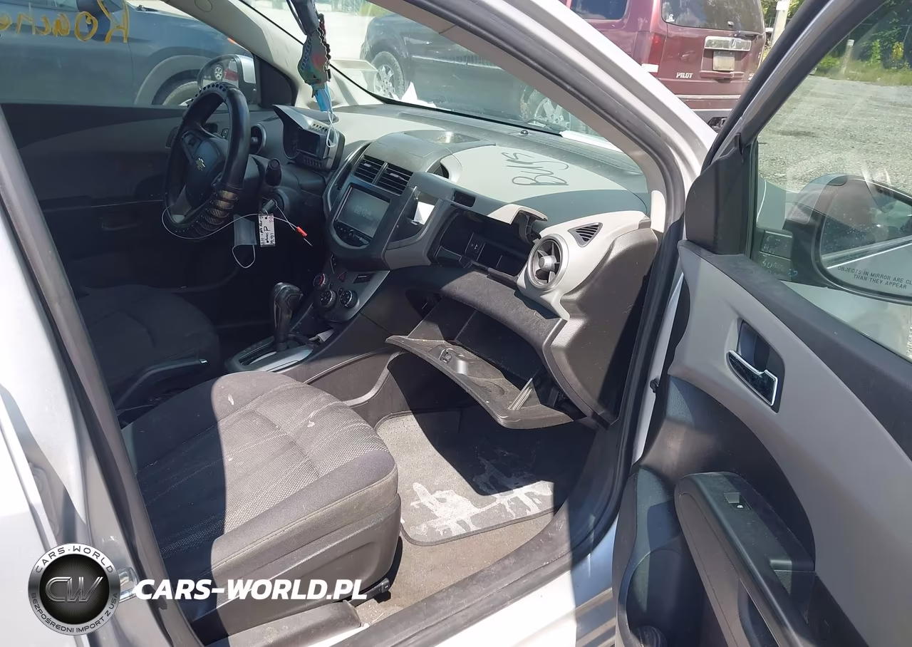 2015 Chevrolet Sonic Lt Auto VIN:1G1JC5SH3F4153459 - 5