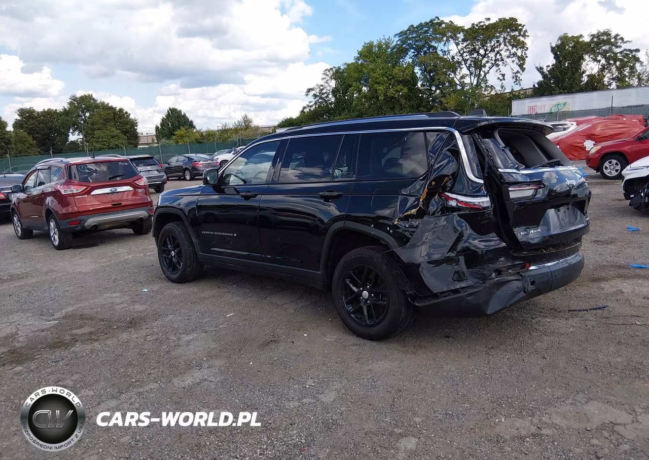 2022 Jeep Grand Cherokee L Laredo 4X4 VIN:1C4RJKAG8N8615397 - 3