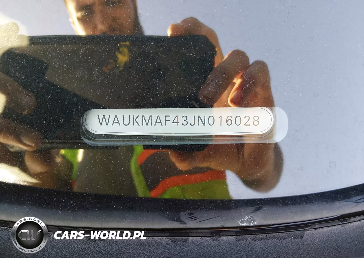 2018 Audi A4 2.0T Tech Ultra Premium-2.0T Ultra Premium VIN:WAUKMAF43JN016028 - 9