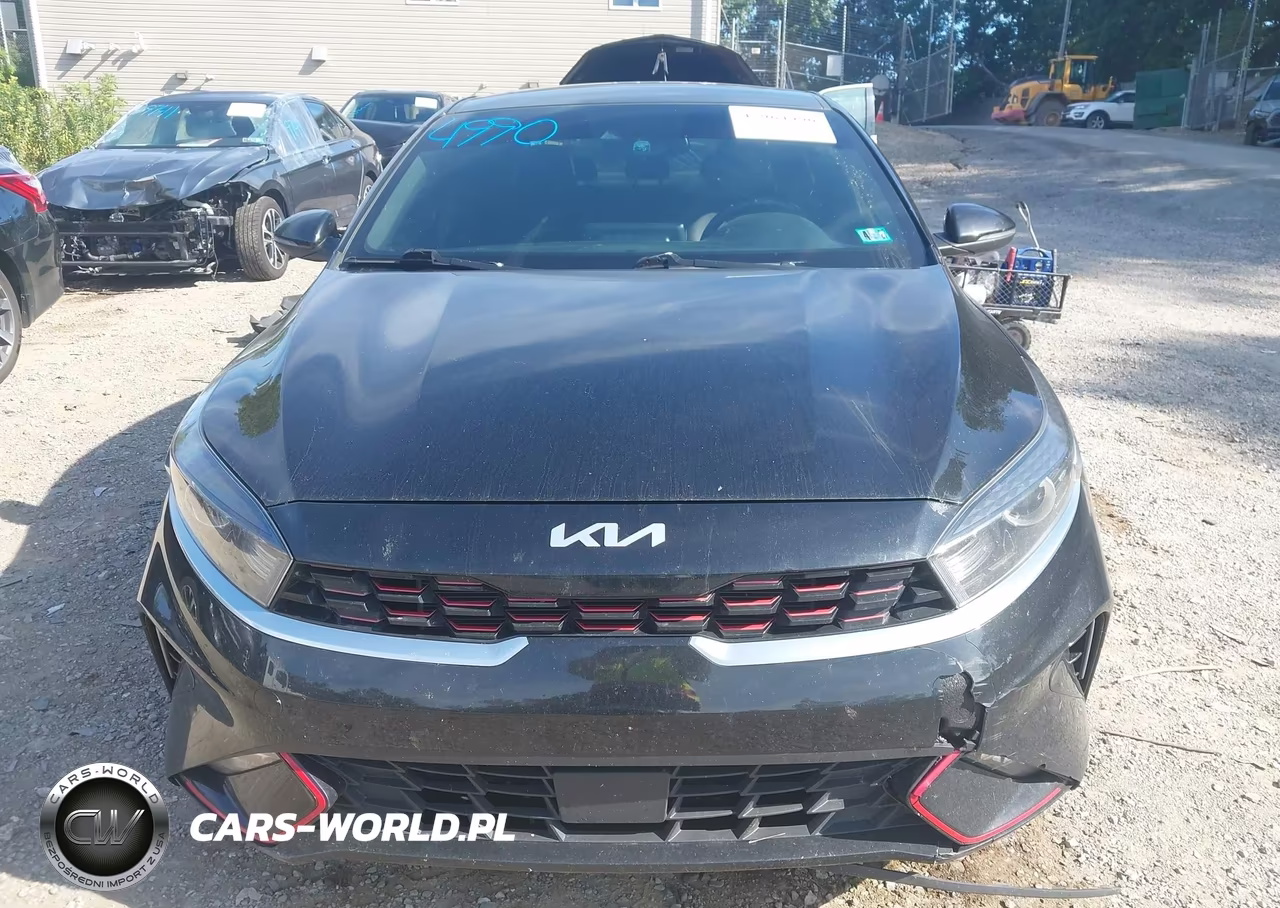 2023 Kia Forte Gt-Line VIN:3KPF54AD4PE588670 - 12