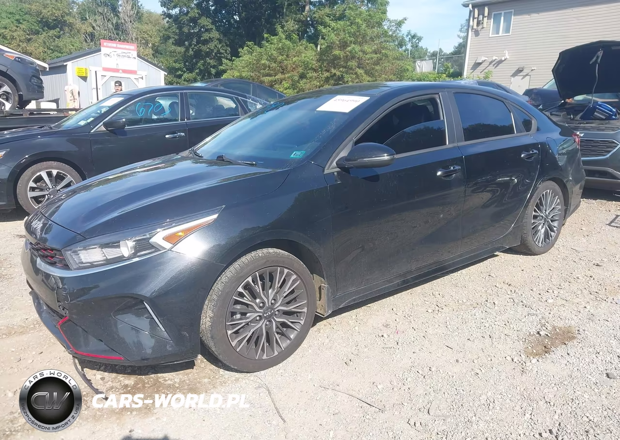 2023 Kia Forte Gt-Line VIN:3KPF54AD4PE588670 - 2